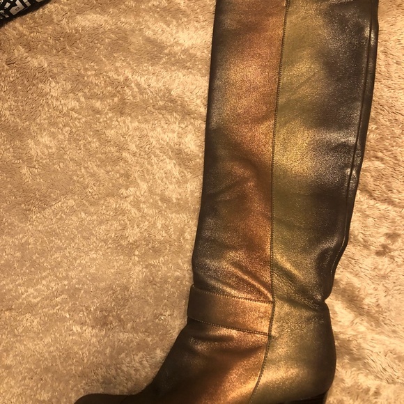 CHANEL high boots - Picture 4 of 8